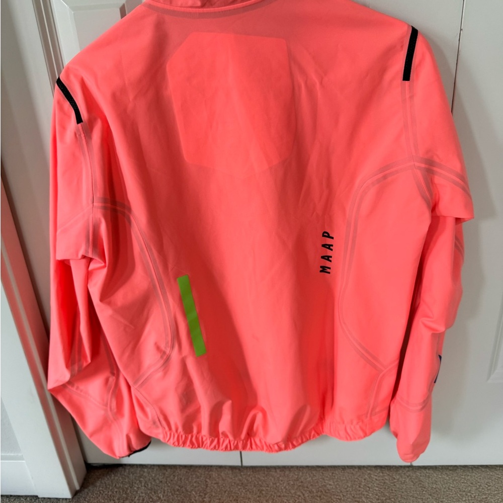MAAP Ascend Pro Rain Jacket - Picture 2 of 3